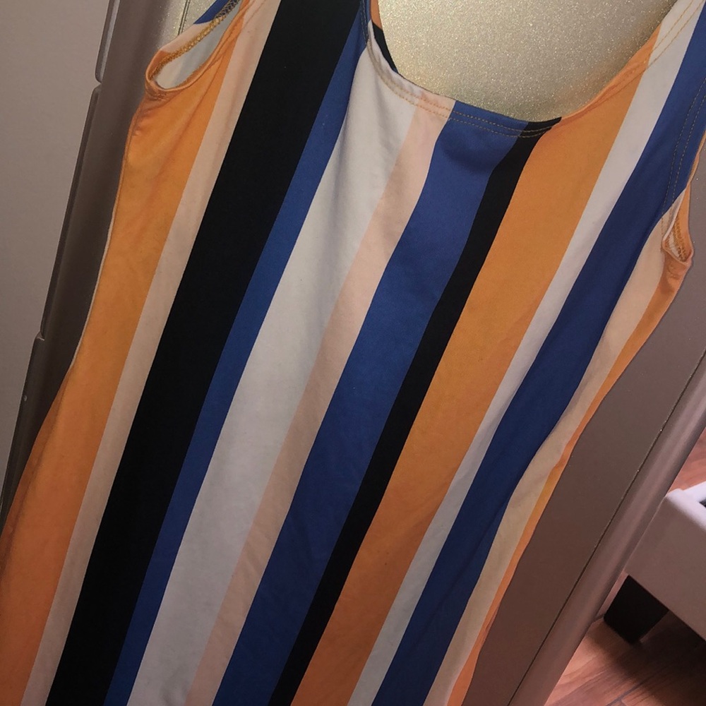 Adorable tank dress - Picture 3 of 4